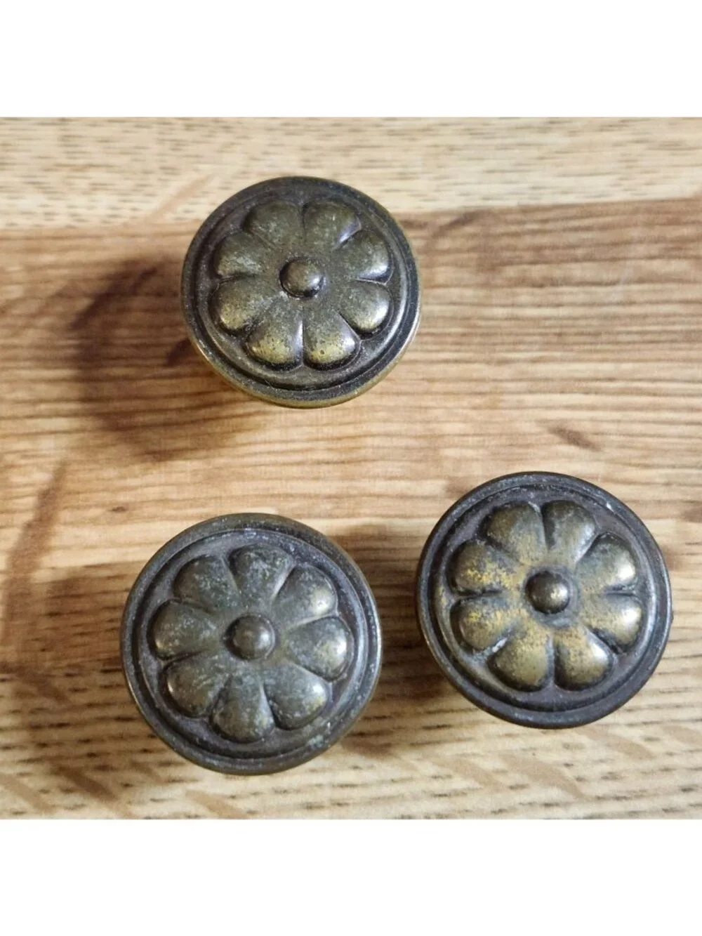 3- Vintage Brass Flower Design Round Drawer Knobs Cabinet Pulls
